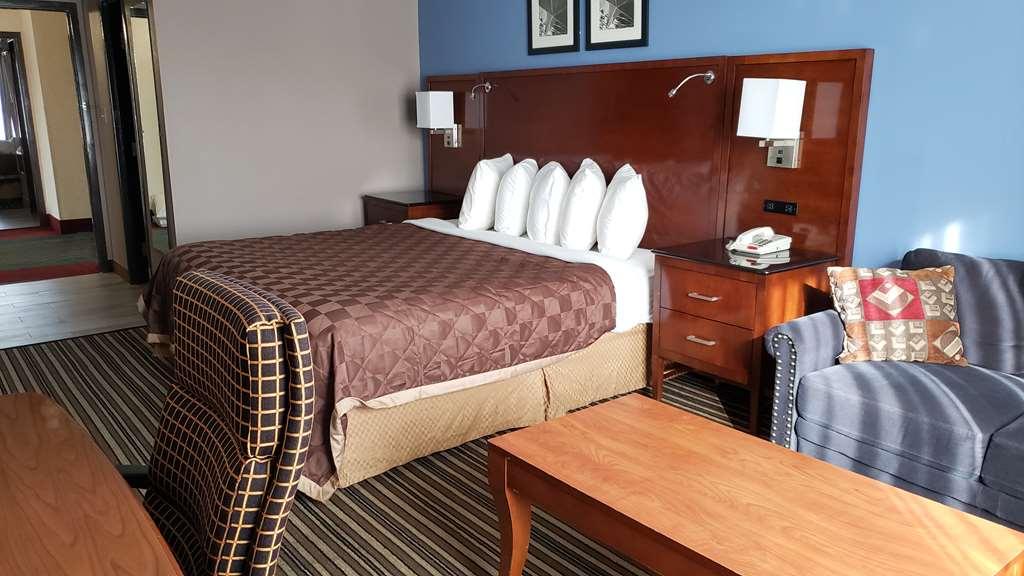 Americas Best Value Inn & Suites-Фолеи Стая снимка