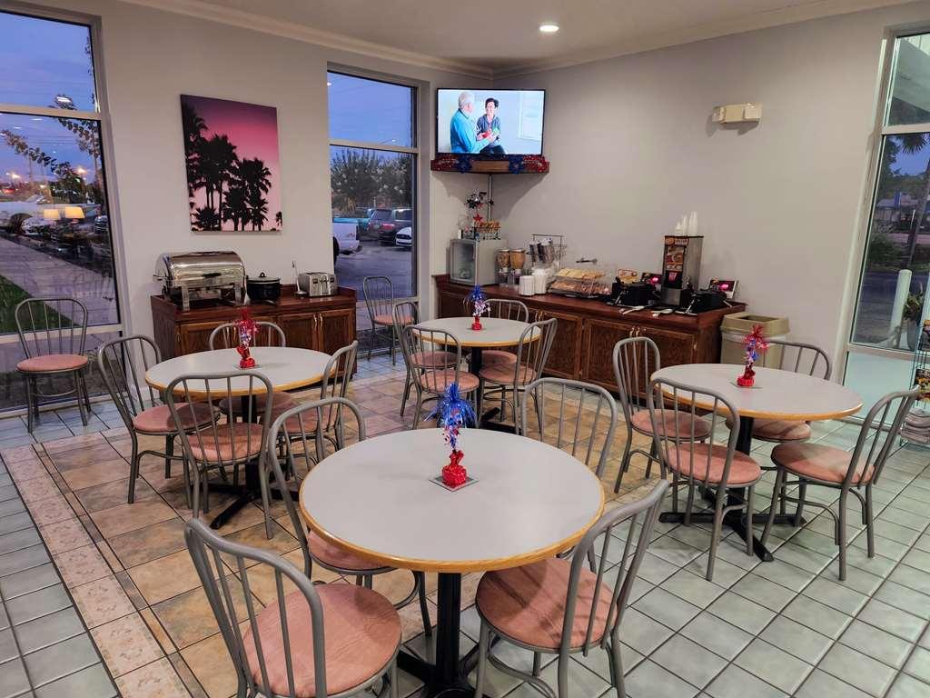 Americas Best Value Inn & Suites-Фолеи Екстериор снимка