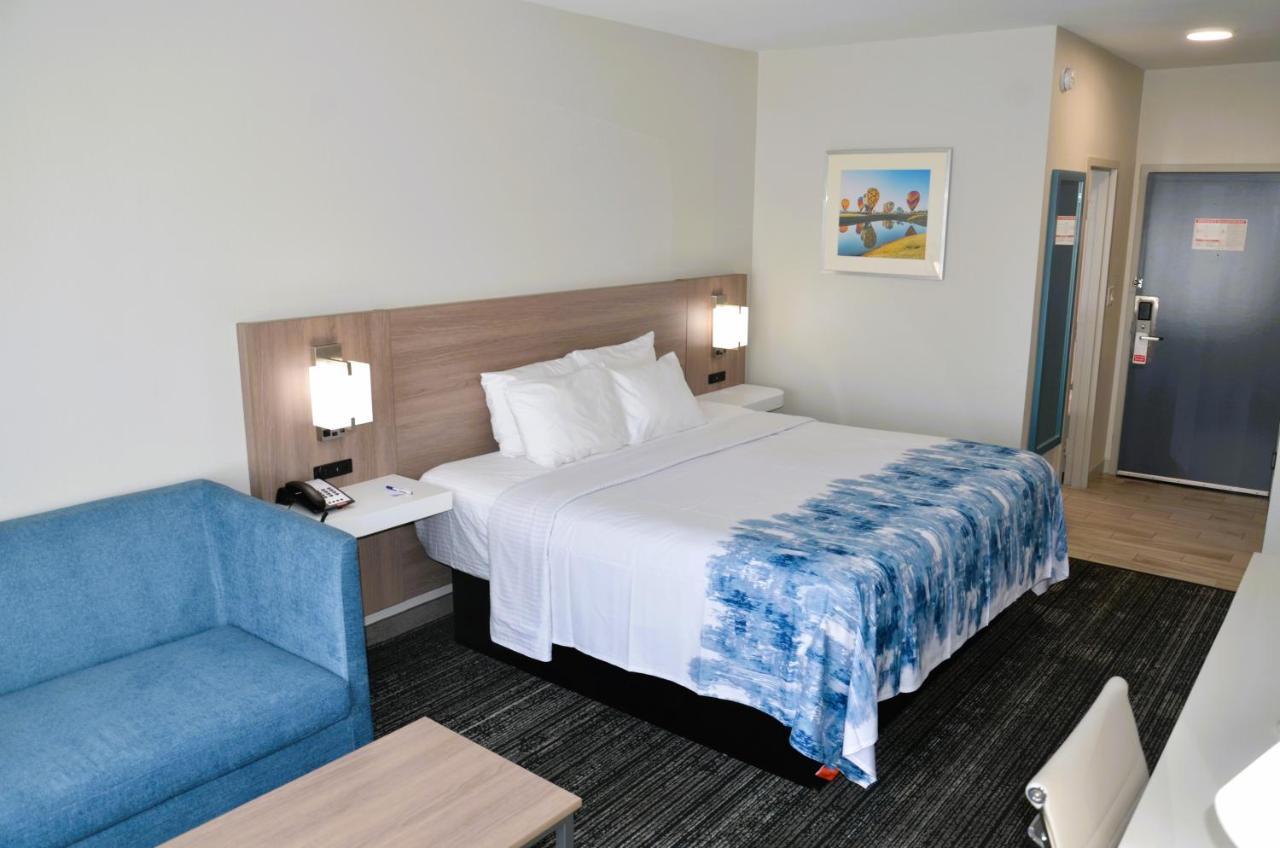 Americas Best Value Inn & Suites-Фолеи Екстериор снимка