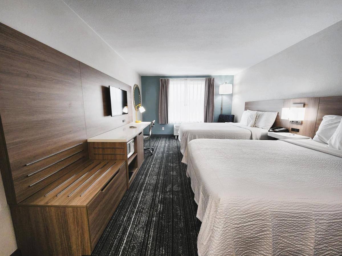 Americas Best Value Inn & Suites-Фолеи Екстериор снимка