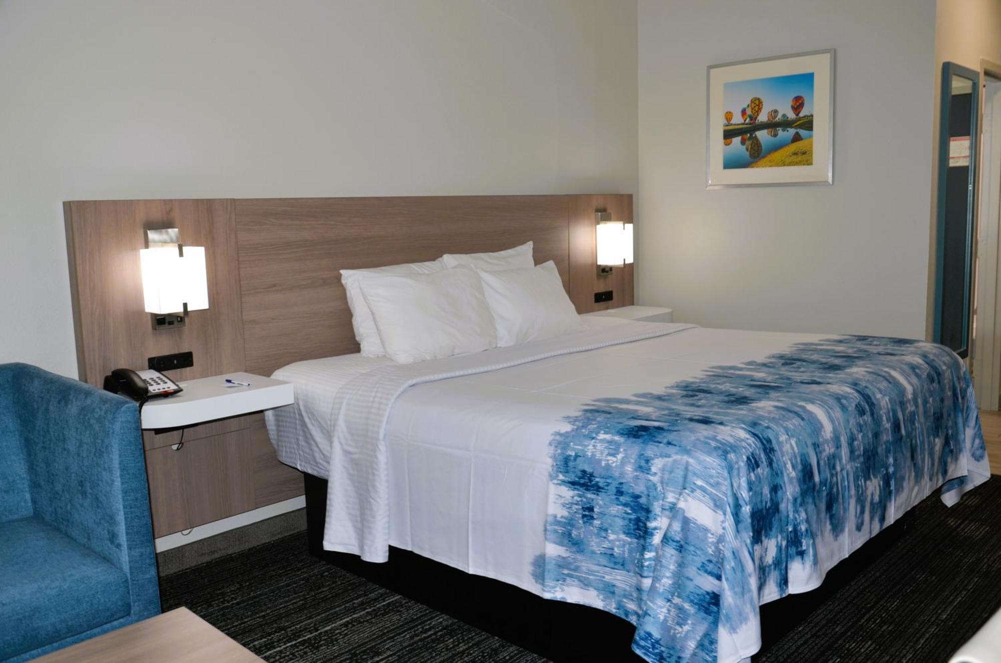 Americas Best Value Inn & Suites-Фолеи Екстериор снимка