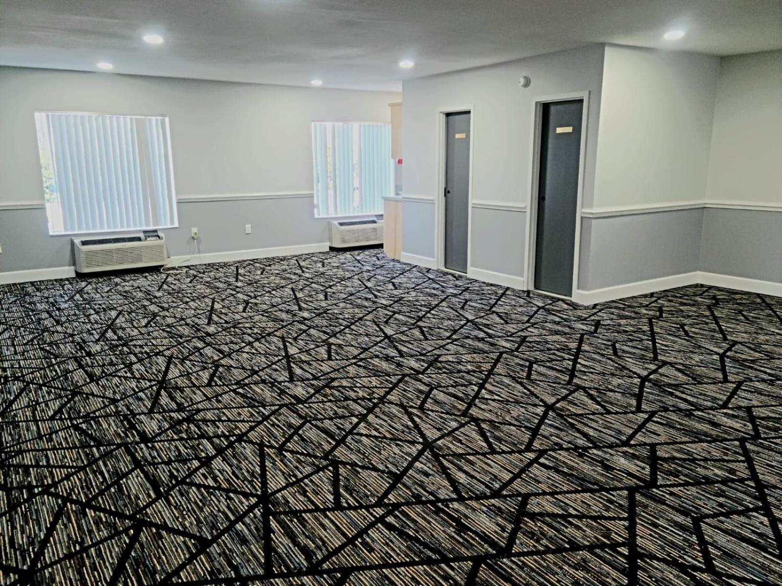 Americas Best Value Inn & Suites-Фолеи Екстериор снимка