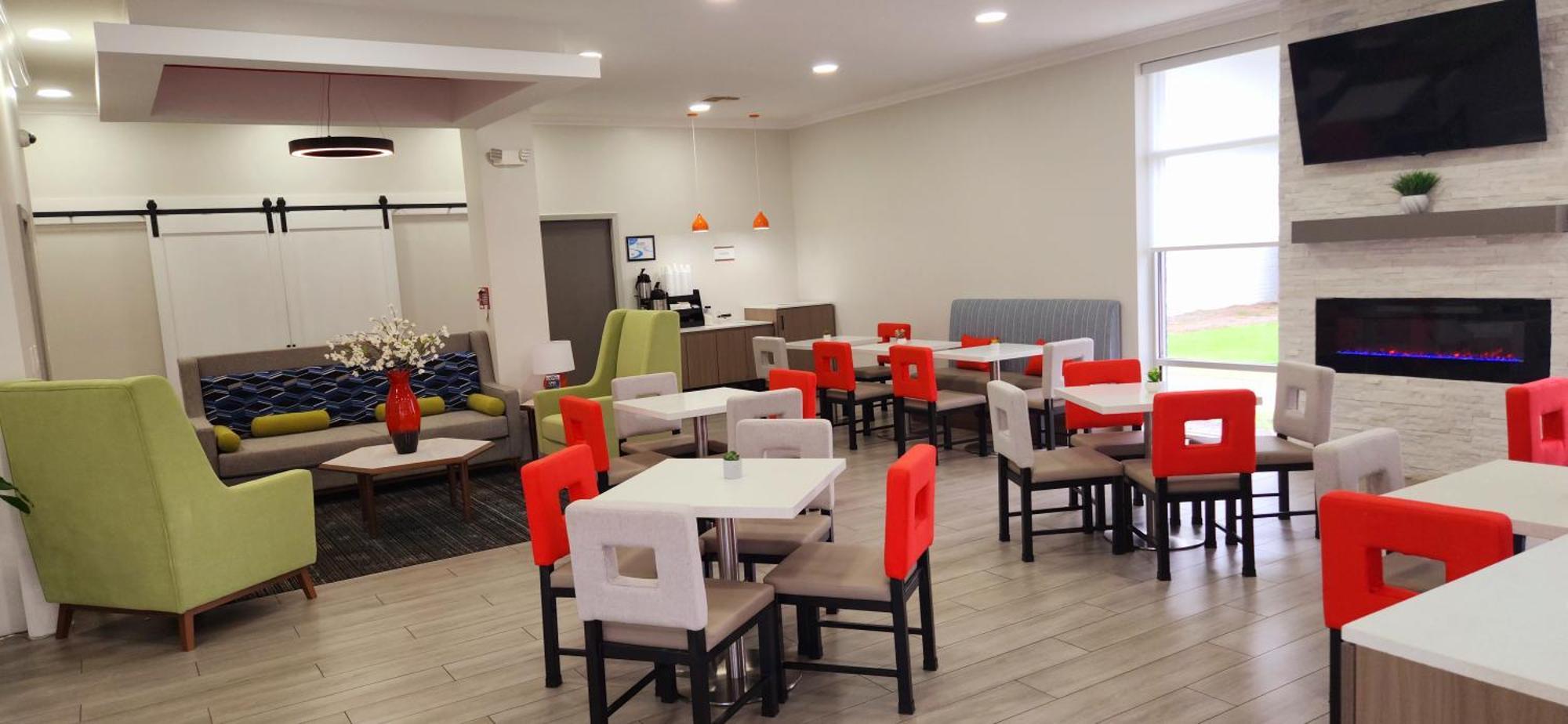 Americas Best Value Inn & Suites-Фолеи Екстериор снимка