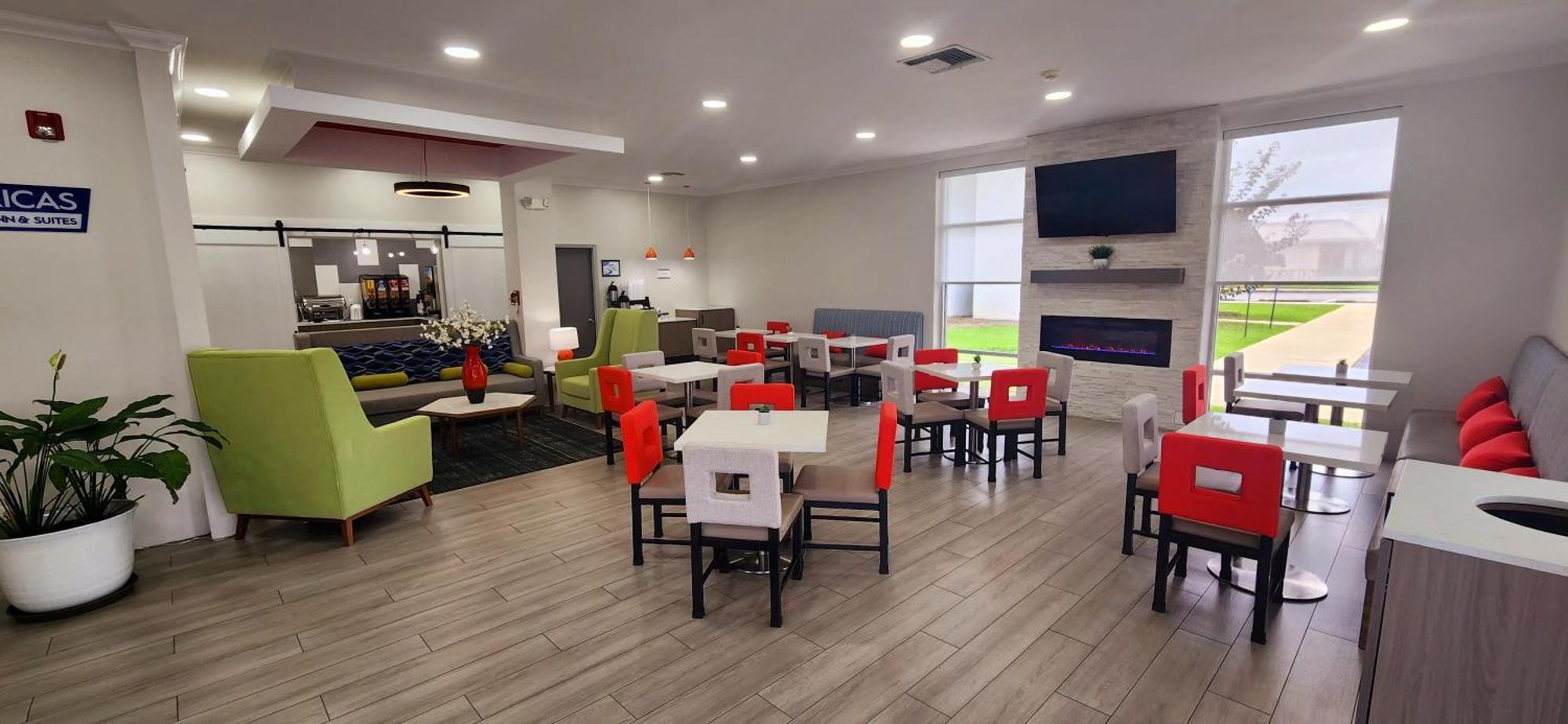 Americas Best Value Inn & Suites-Фолеи Екстериор снимка